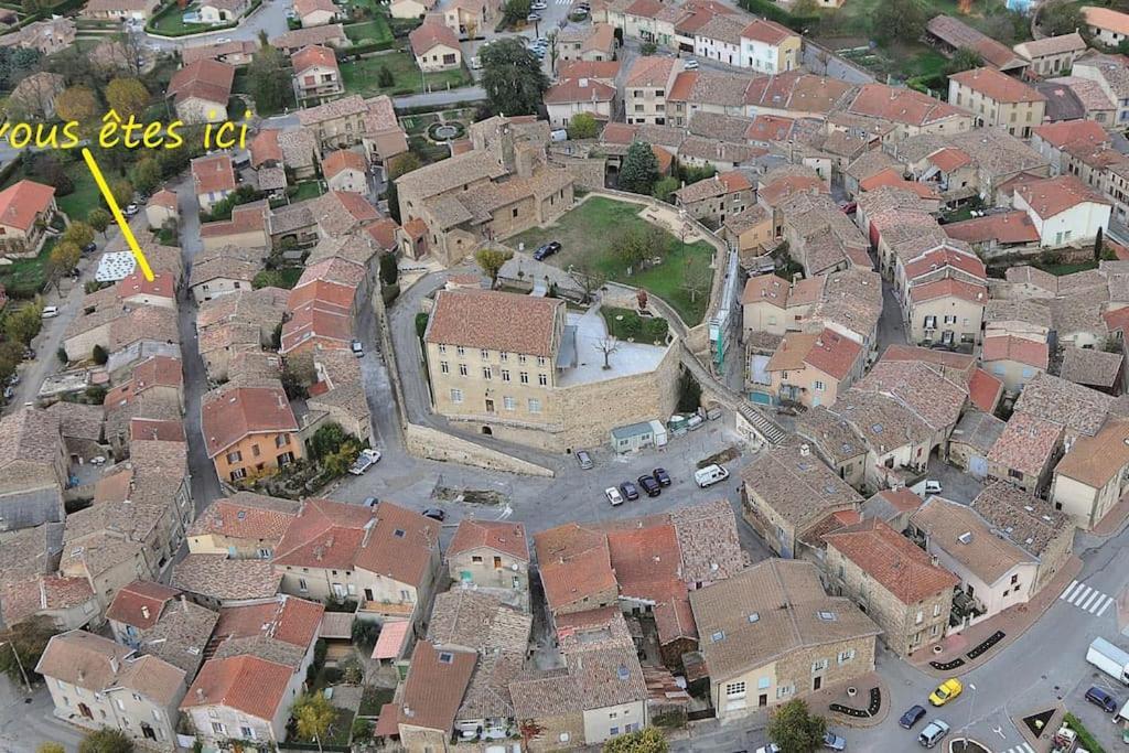 Charmant Meuble Dans Un Joli Village Circulaire Alixan Εξωτερικό φωτογραφία